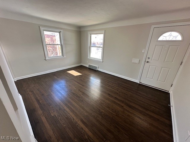 2418 Fortune Avenue Parma, OH 44134 - Photo 2 of 13