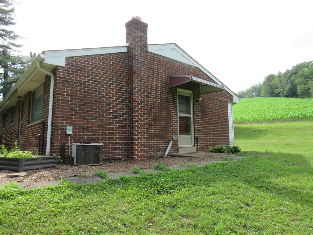 435 Hemphill Road Tarentum, PA 15084 - Photo 27 of 30