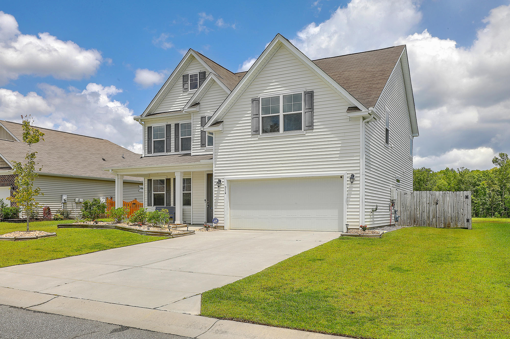 314 Knawl Road Moncks Corner, SC 29461 - Photo 2 of 35 1R3A5380_1_2_3_4_5_6