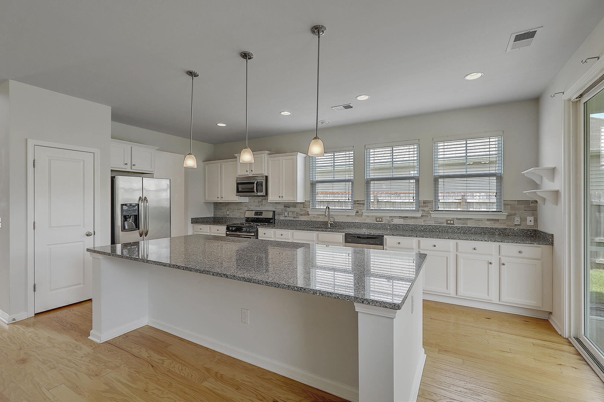 314 Knawl Road Moncks Corner, SC 29461 - Photo 13 of 35 1R3A5513_4_5_6_7_8_9