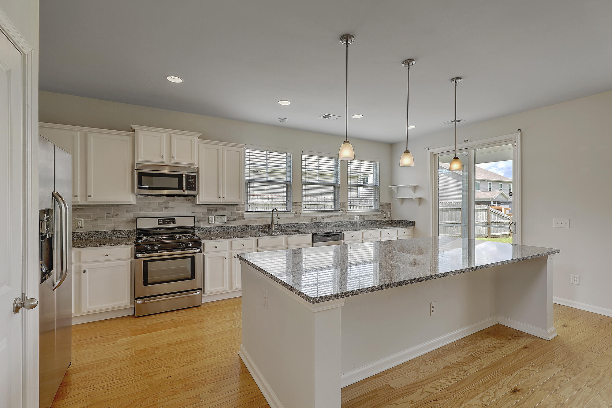 314 Knawl Road Moncks Corner, SC 29461 - Photo 15 of 35 1R3A5527_28_29_30_31_32_33
