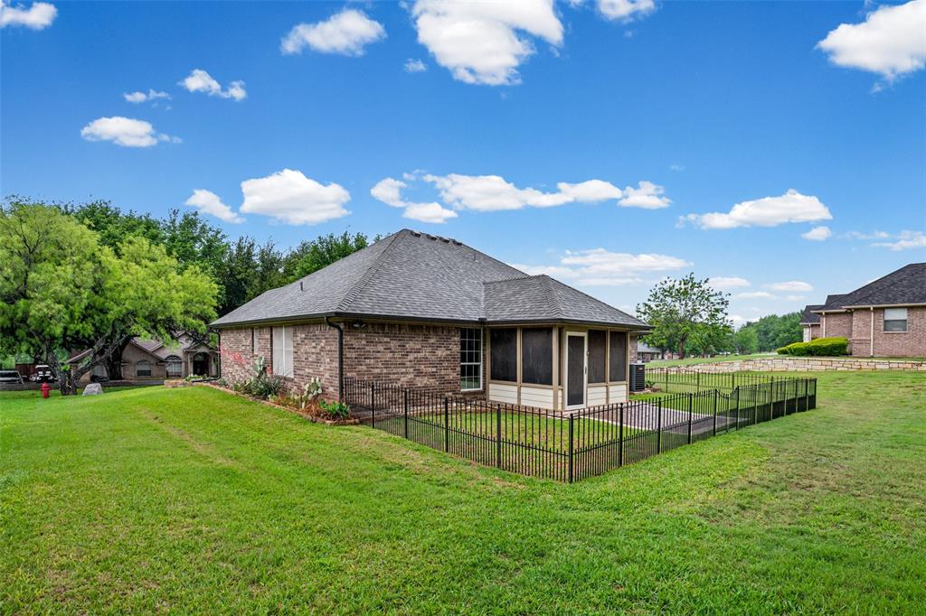 9417 Ravenswood Road Granbury, TX 76049 - Photo 28 of 39