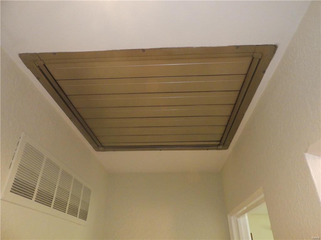 105 Cardinal Drive Belleville, IL 62221 - Photo 16 of 45 Gallery Image 16