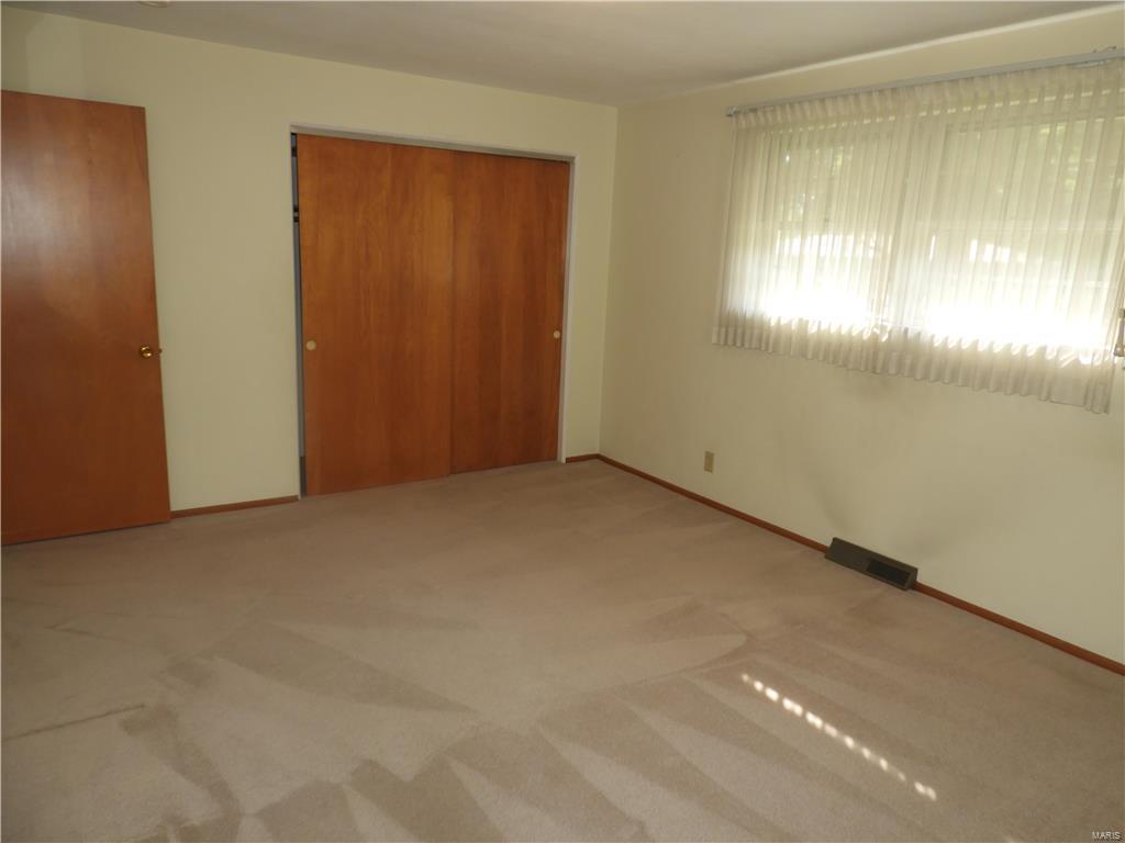 105 Cardinal Drive Belleville, IL 62221 - Photo 18 of 45 Gallery Image 18