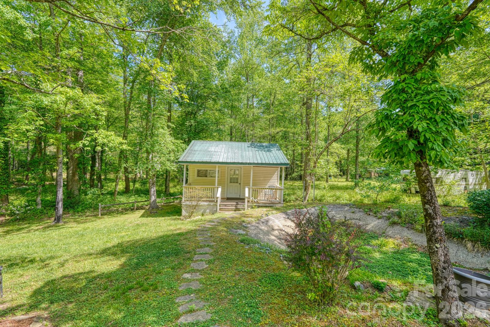 123 Little Rock Way Mill Spring, NC 28756 - Photo 4 of 42