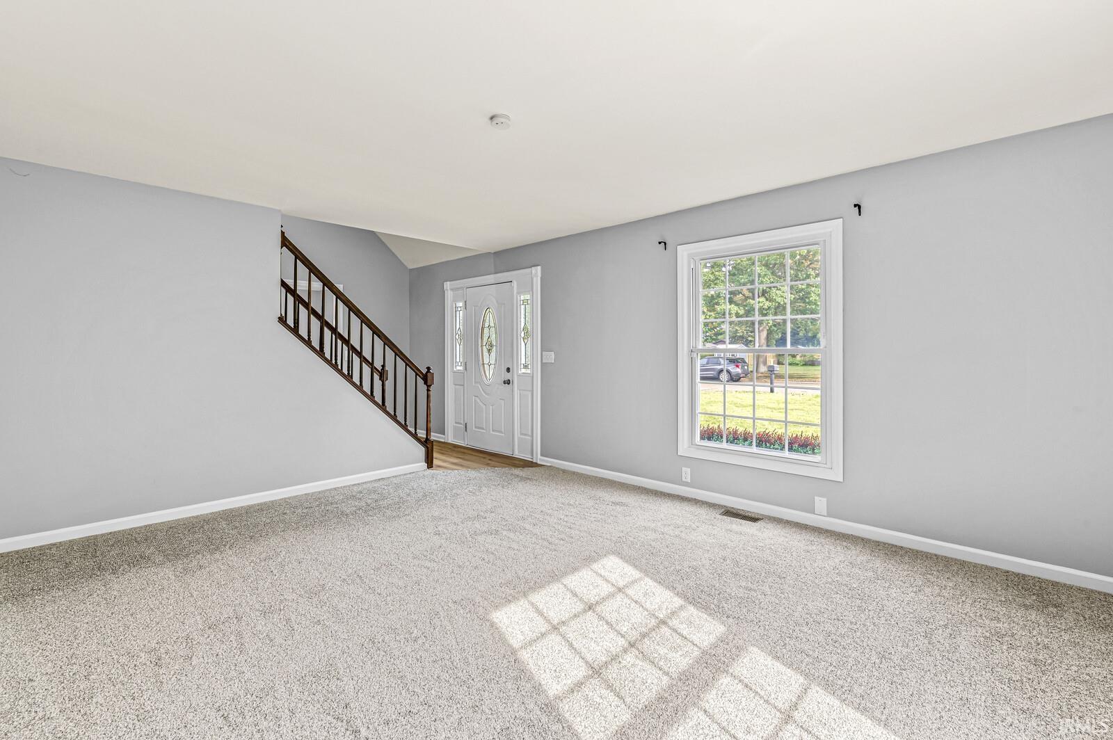 6235 York Road South Bend, IN 46614 - Photo 8 of 34 Gallery Image 8