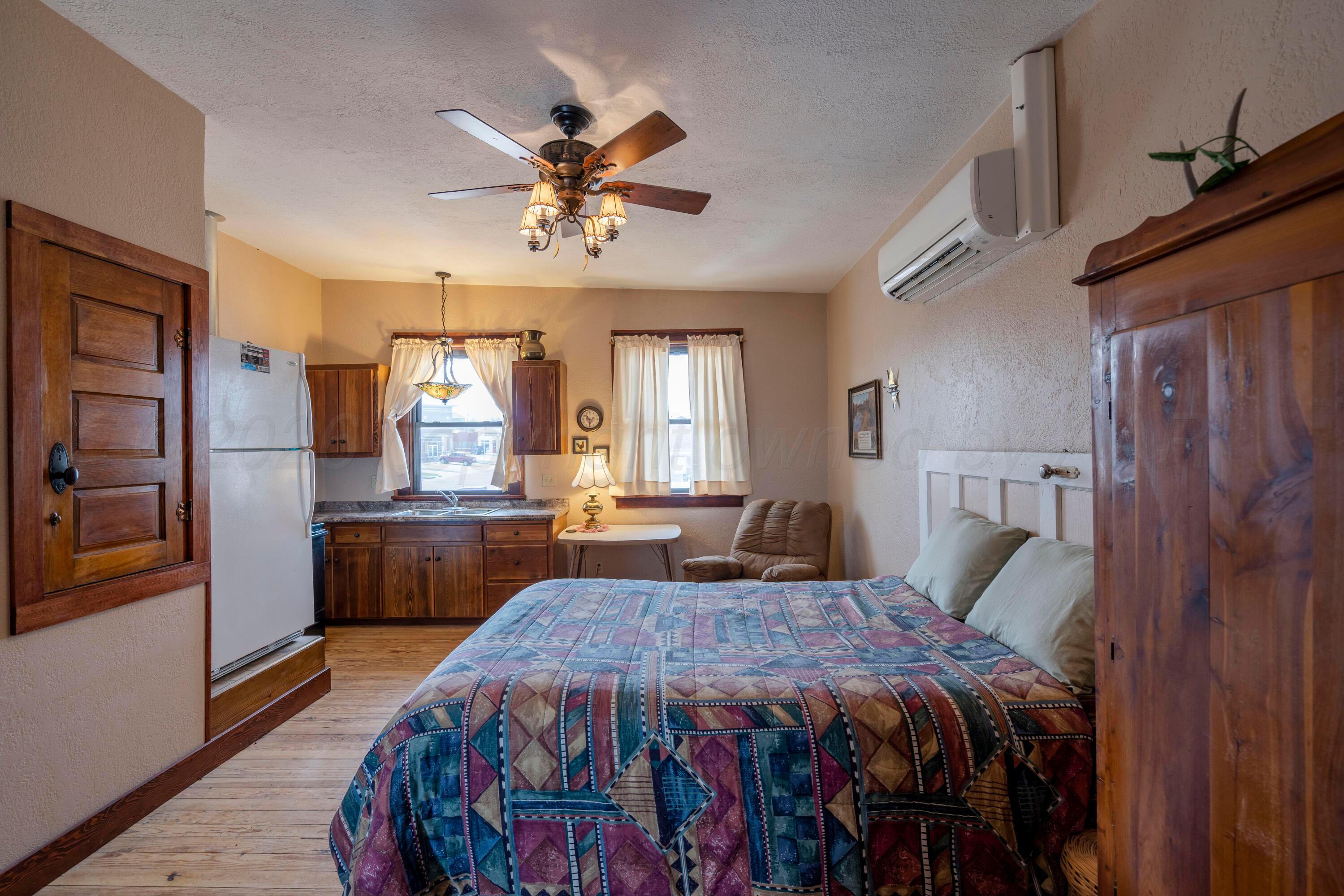200 North 3rd Street Canadian, TX 79014 - Photo 14 of 39 apt2bedroom1