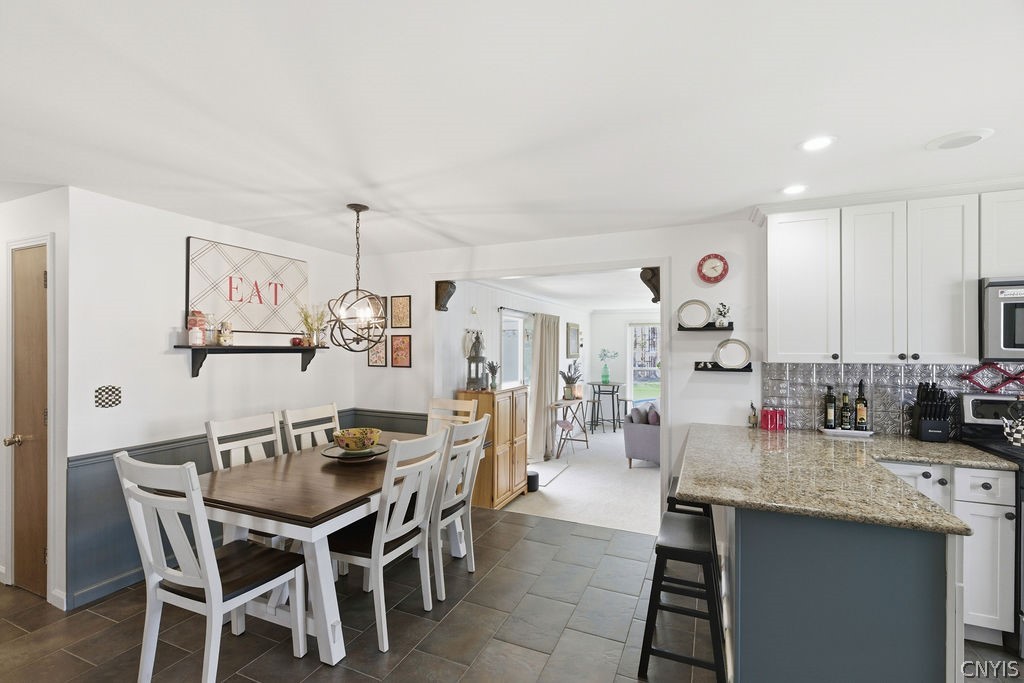 51 Patrick Circle Fulton, NY 13069 - Photo 3 of 50