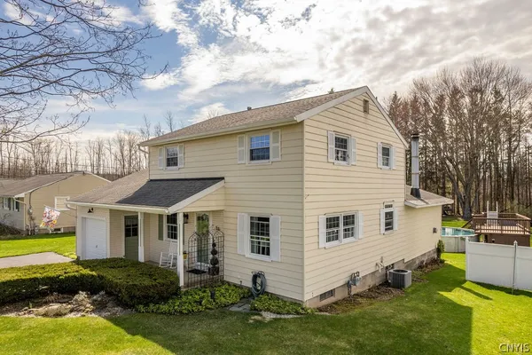 $279,900 | 51 Patrick Circle, Fulton, NY 13069