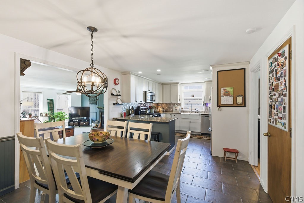 51 Patrick Circle Fulton, NY 13069 - Photo 5 of 50