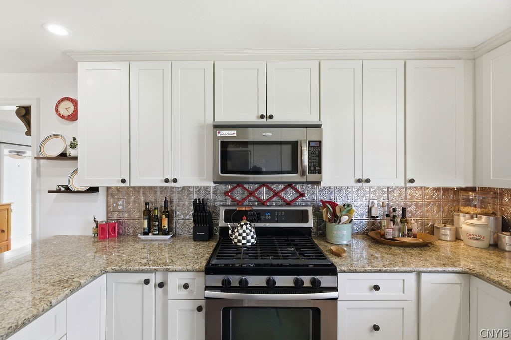 51 Patrick Circle Fulton, NY 13069 - Photo 8 of 50