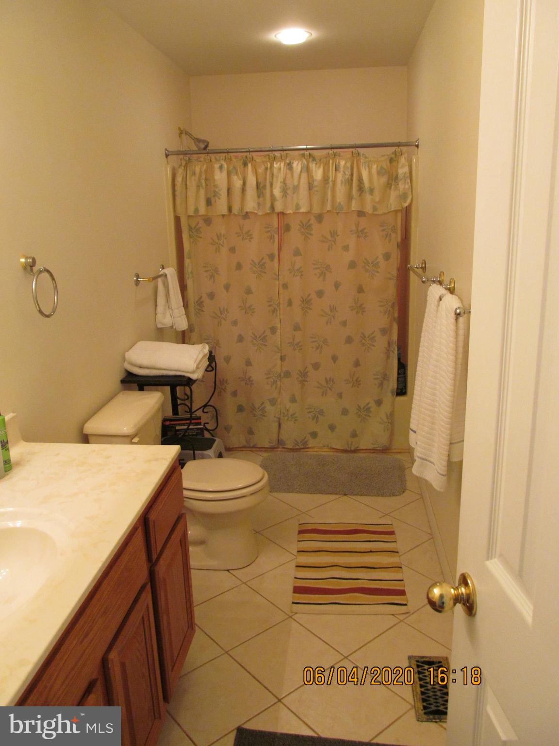 1315 Starr Road Centreville, MD 21617 - Photo 10 of 26 Hall Full Bath