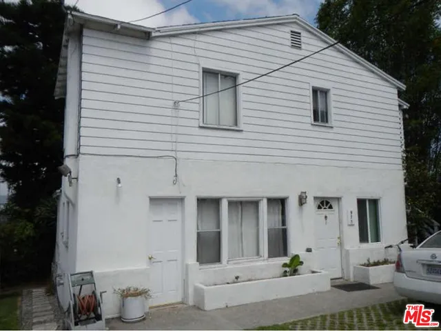 $1,848,500 | 975 Lucile Avenue, Los Angeles, CA 90026