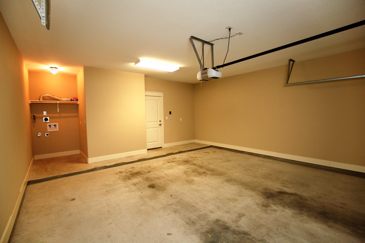 1800 Richcreek Road, Unit B Austin, TX 78757 - Photo 10 of 10 a view of an empty room