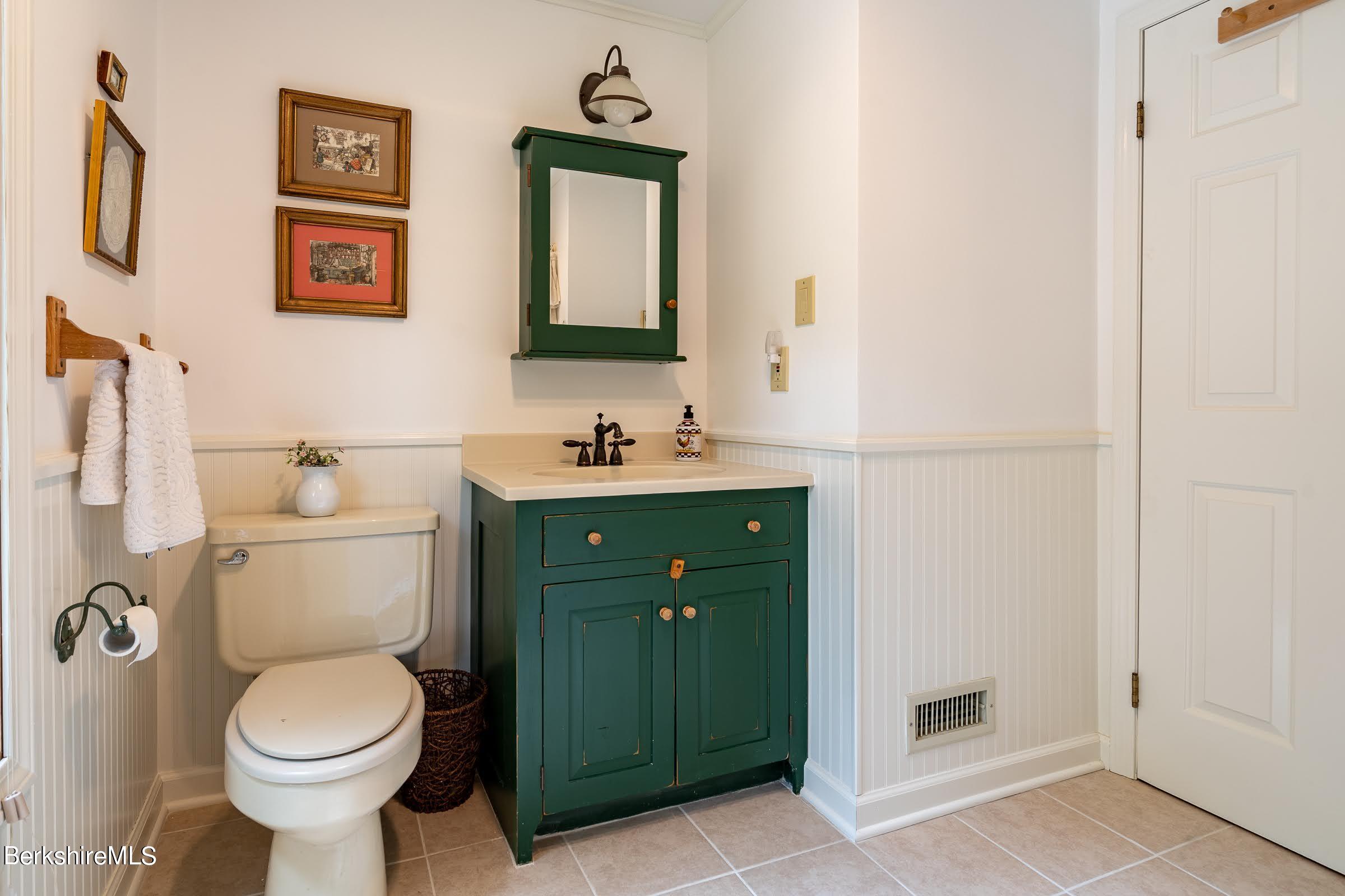 146 Hupi Road Monterey, MA 01245 - Photo 17 of 32 GUEST BATHROOM