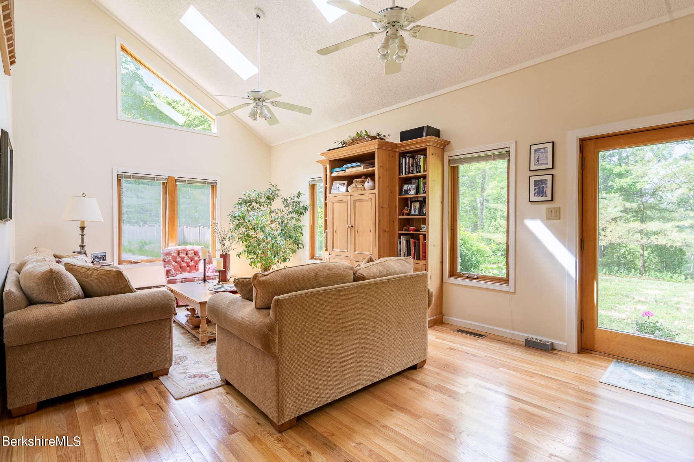 146 Hupi Road Monterey, MA 01245 - Photo 4 of 32 LIVING ROOM