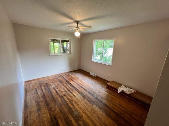 843 Nevin Street Akron, OH 44310 - Photo 7 of 13 Gallery Image 7