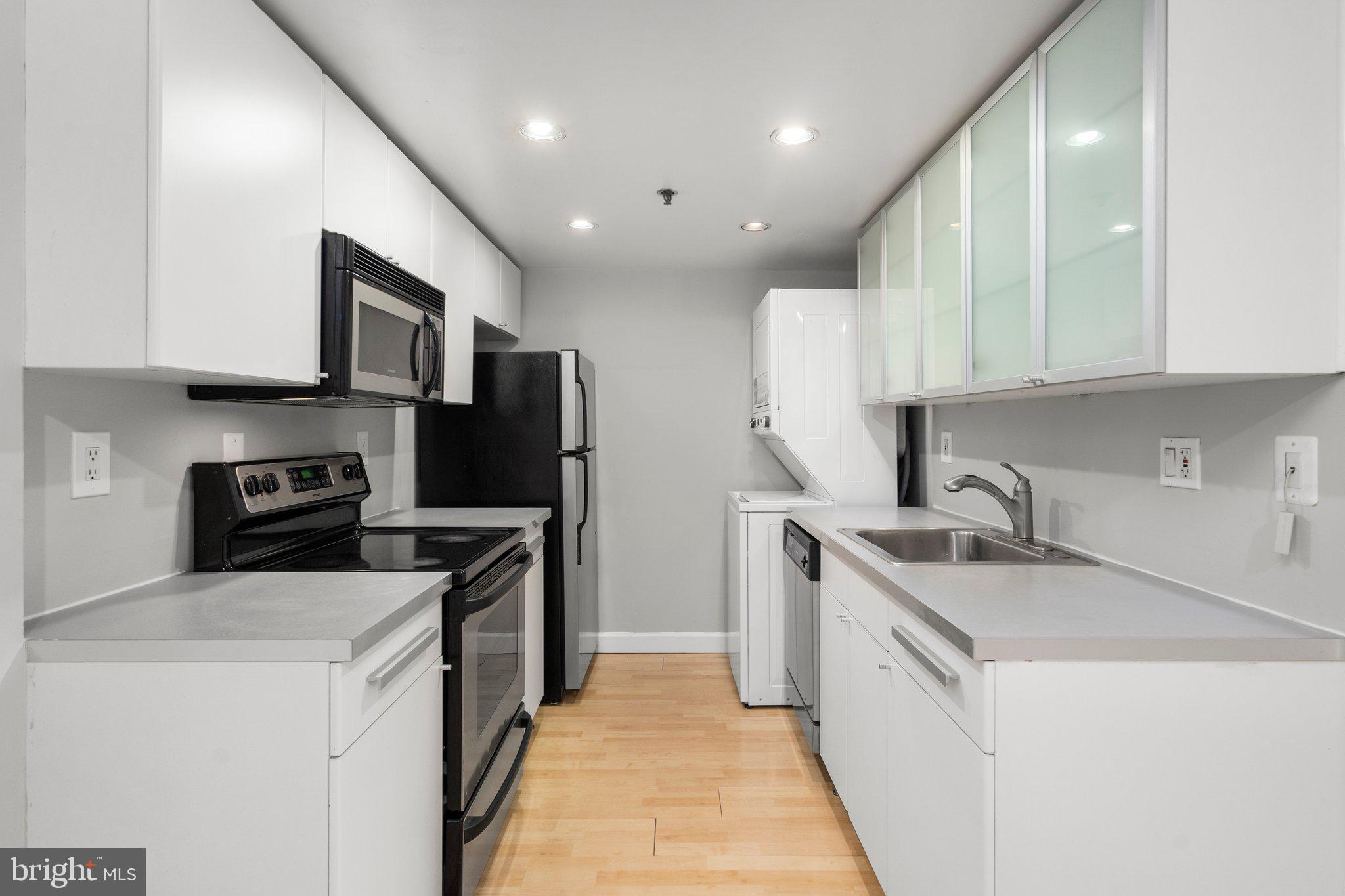 5911 Edsall Road, Unit 412 Alexandria, VA 22304 - Photo 13 of 35