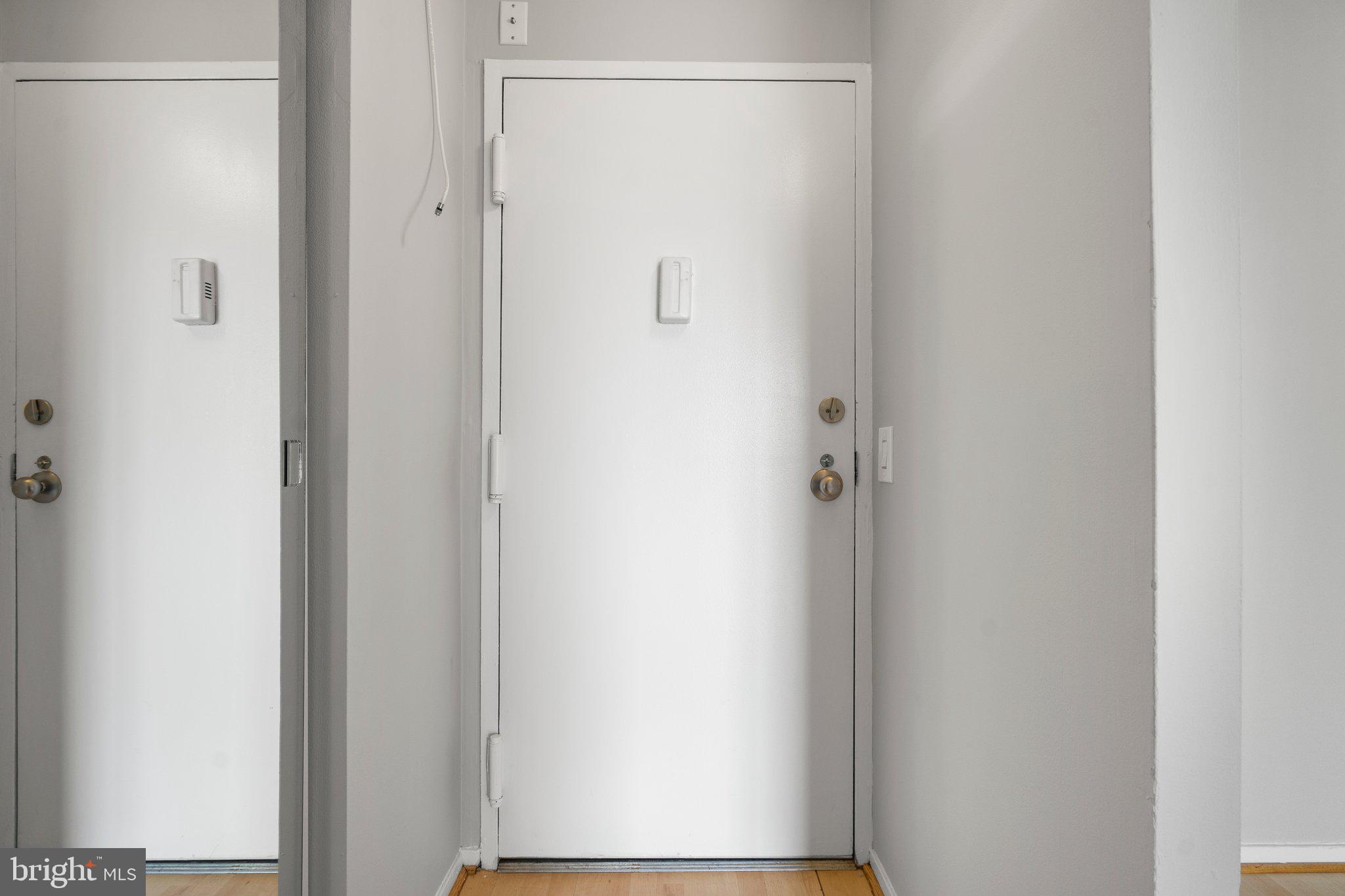 5911 Edsall Road, Unit 412 Alexandria, VA 22304 - Photo 2 of 35