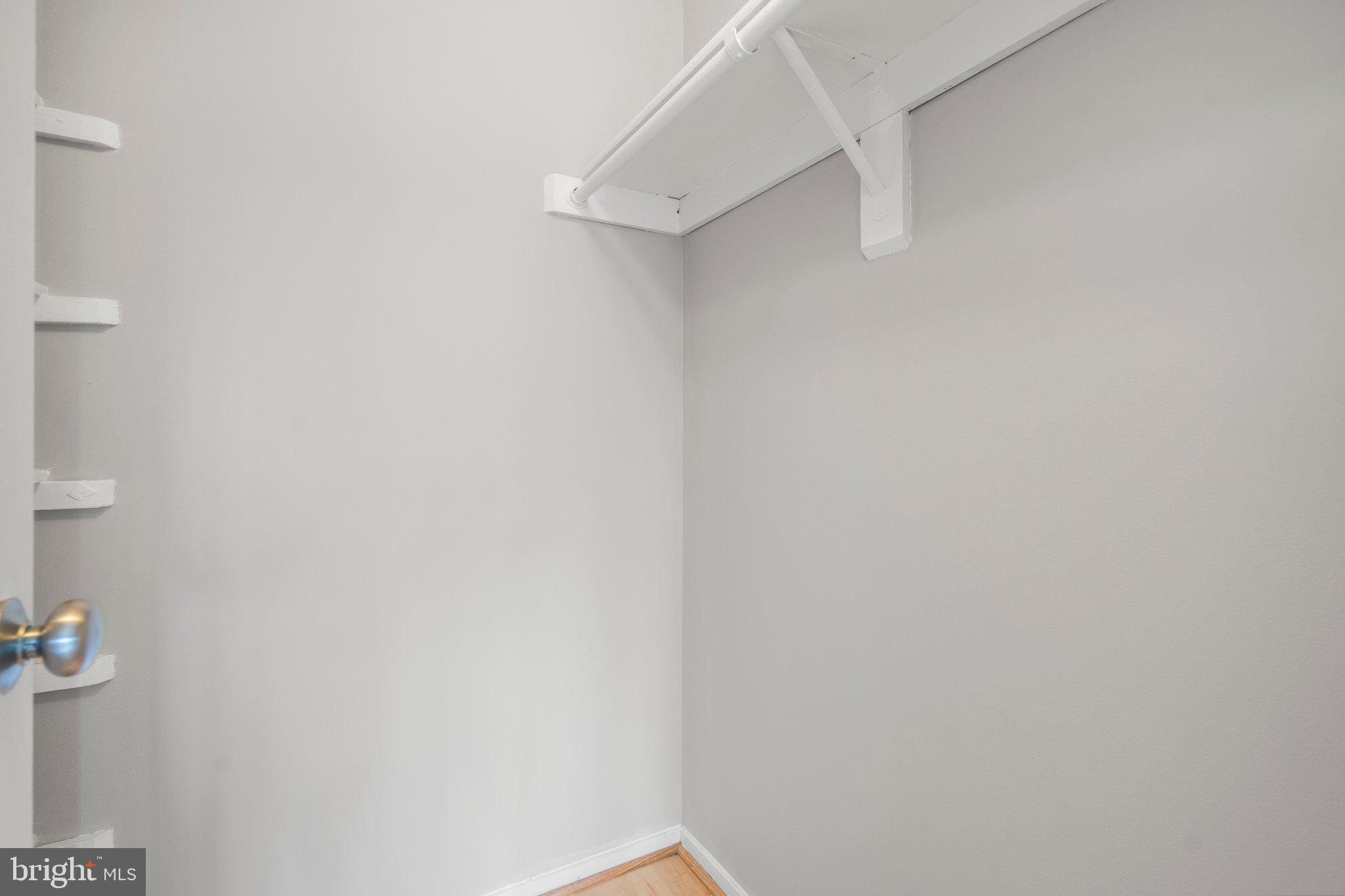 5911 Edsall Road, Unit 412 Alexandria, VA 22304 - Photo 21 of 35