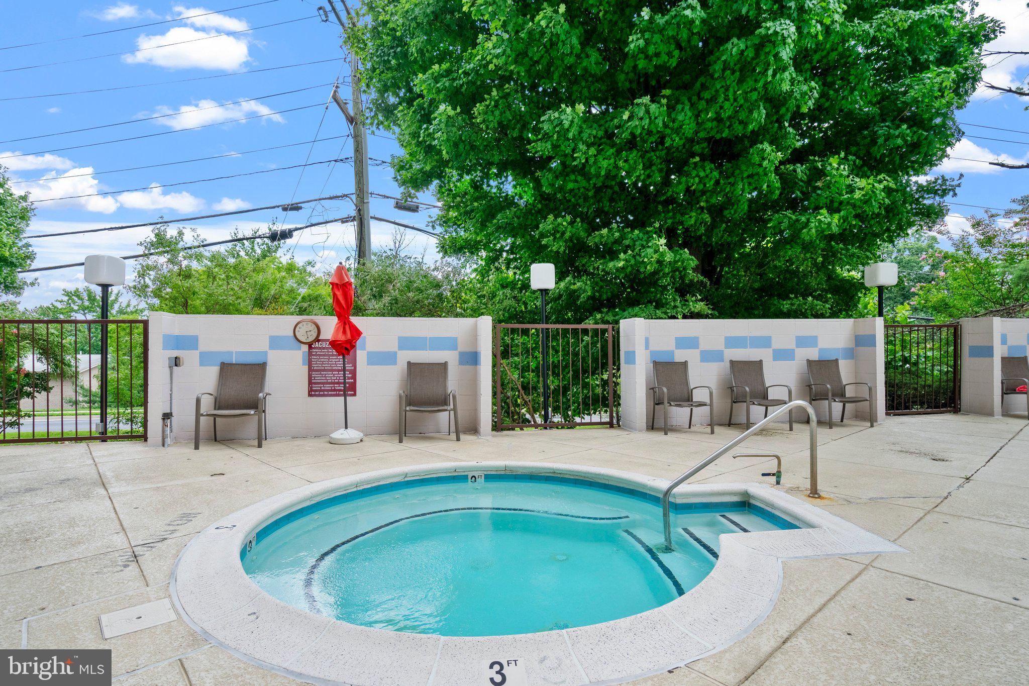 5911 Edsall Road, Unit 412 Alexandria, VA 22304 - Photo 34 of 35