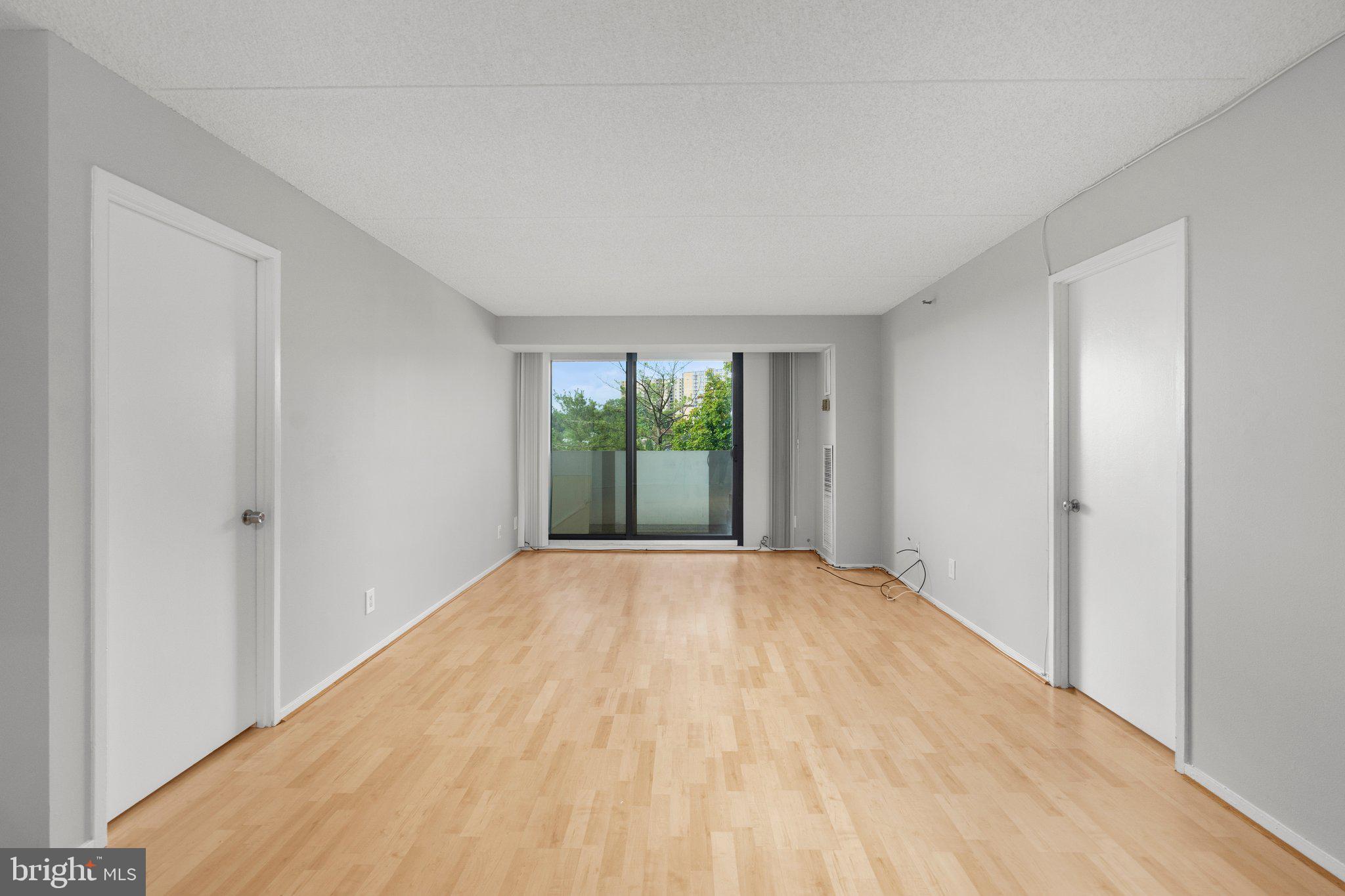 5911 Edsall Road, Unit 412 Alexandria, VA 22304 - Photo 8 of 35