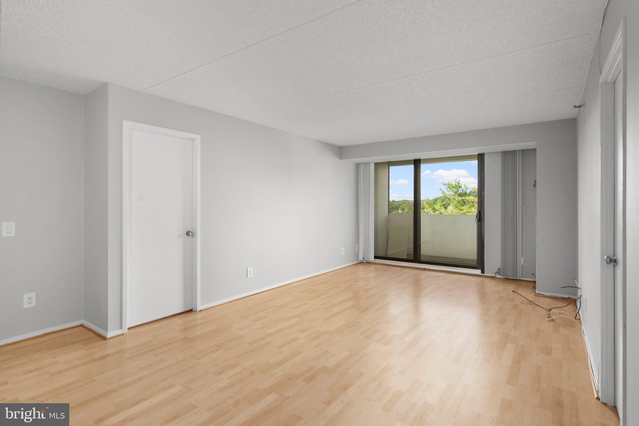 5911 Edsall Road, Unit 412 Alexandria, VA 22304 - Photo 9 of 35