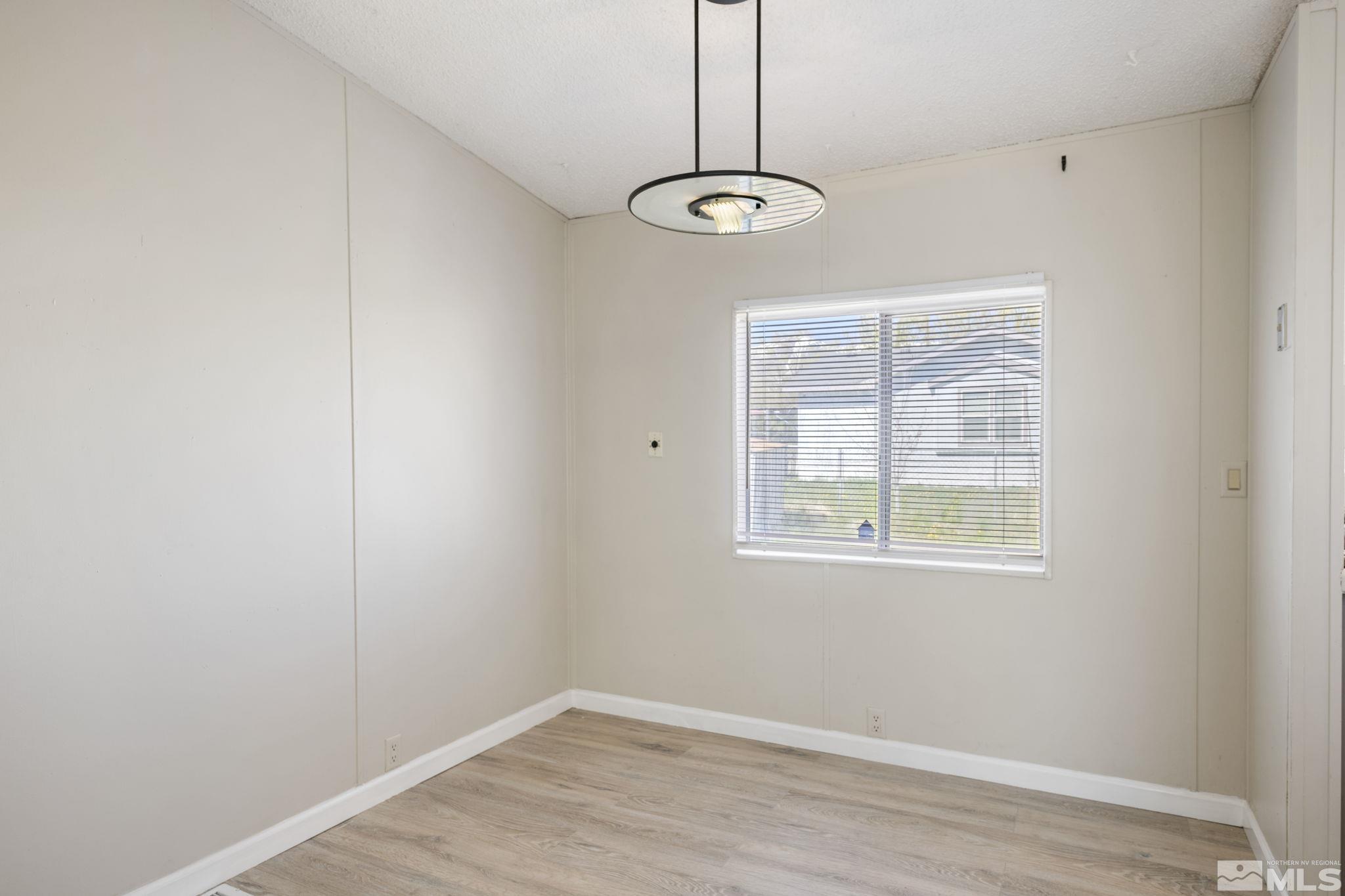 265 Westbrook Lane Reno, NV 89506 - Photo 13 of 33 Photo 13