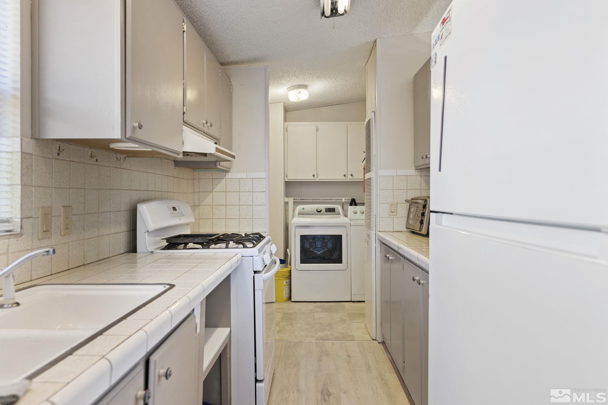 265 Westbrook Lane Reno, NV 89506 - Photo 14 of 33 Photo 14