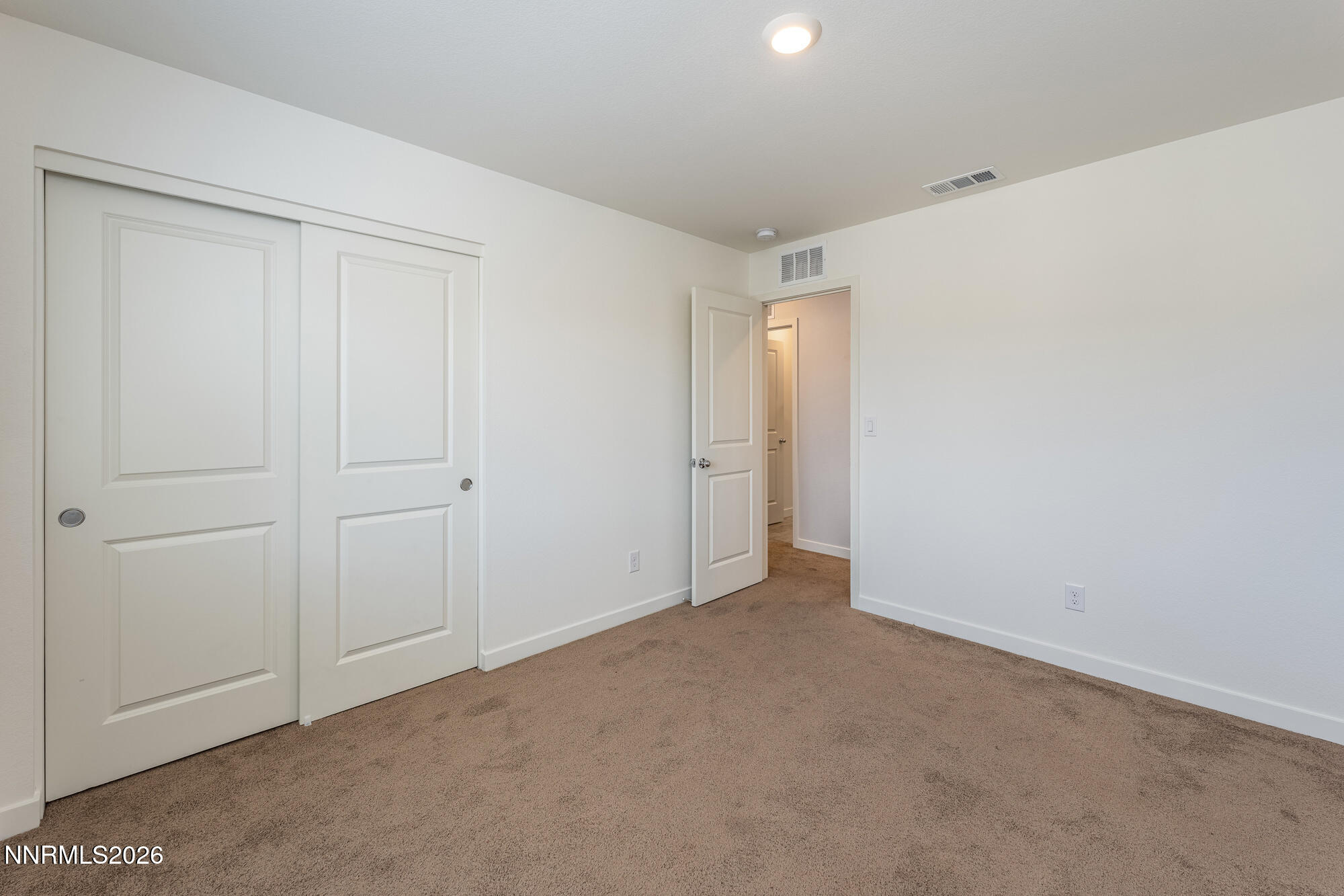 8864 Trifid Street Reno, NV 89506 - Photo 9 of 16 8864 trifid 17