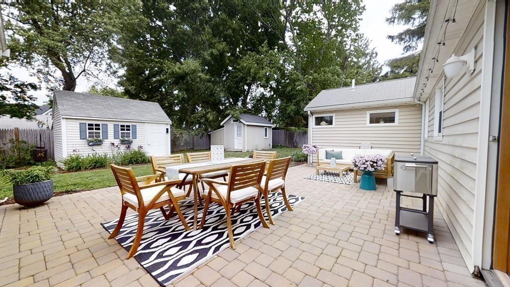 17 Wentworth Road Natick, MA 01760 - Photo 3 of 40