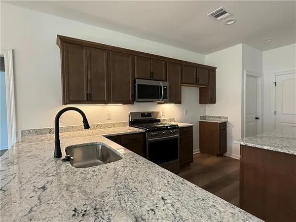 $2,400 | 19693 Calden Court, Covington, LA 70433