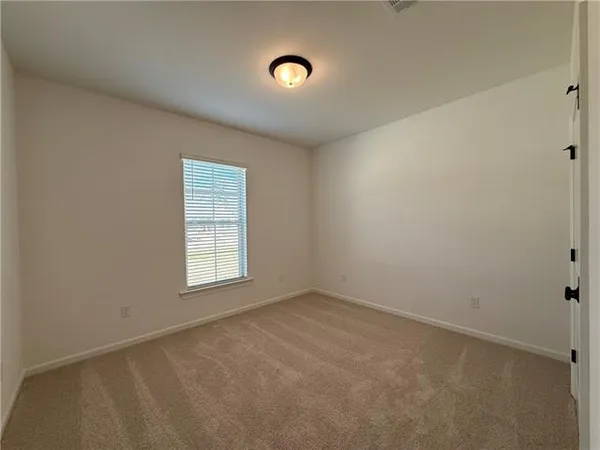 $2,400 | 19693 Calden Court, Covington, LA 70433