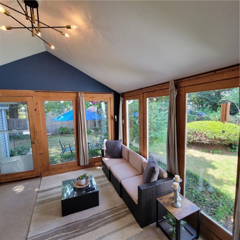 69 Delwood Road Warwick, RI 02889 - Photo 14 of 31