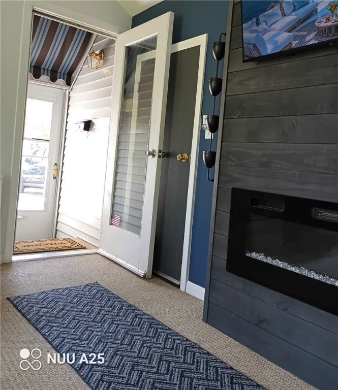 69 Delwood Road Warwick, RI 02889 - Photo 16 of 31