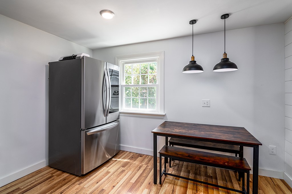 69 Delwood Road Warwick, RI 02889 - Photo 10 of 31
