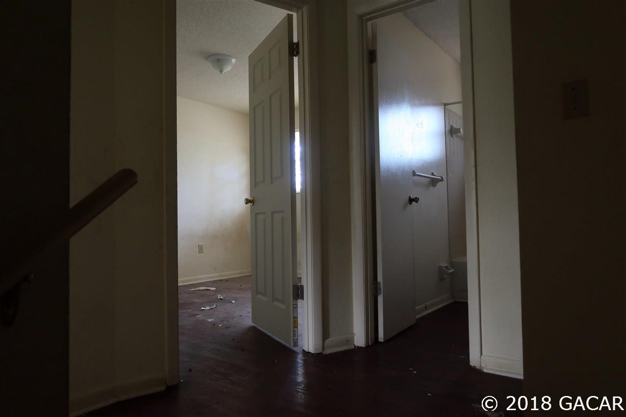 7206 Southwest 43 Place Gainesville, FL 32608 - Photo 14 of 24