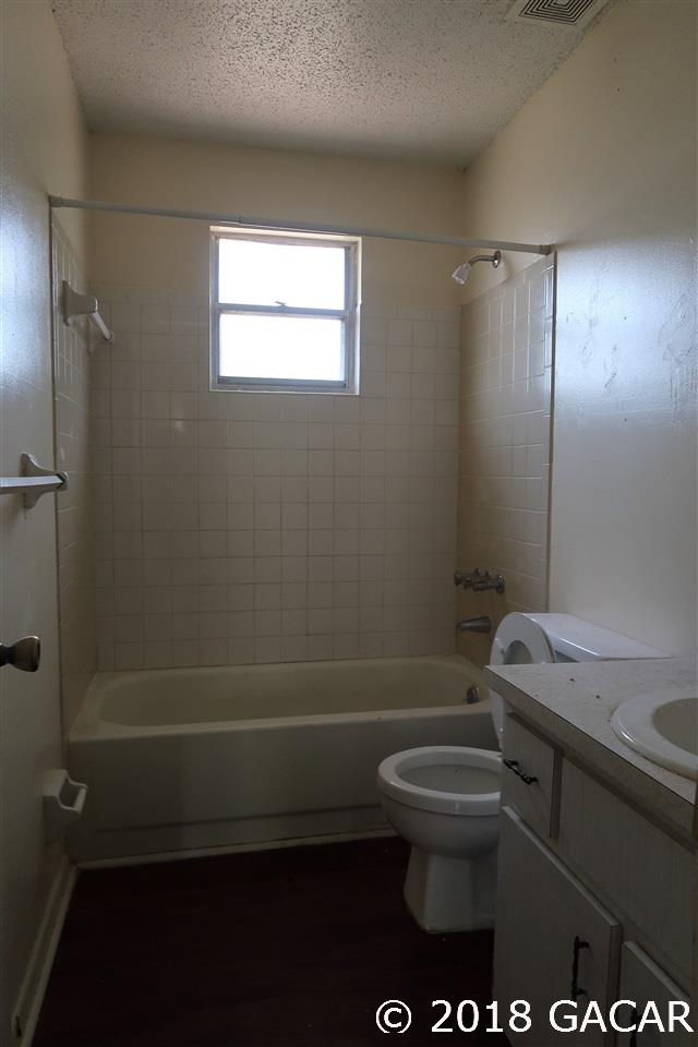 7206 Southwest 43 Place Gainesville, FL 32608 - Photo 15 of 24
