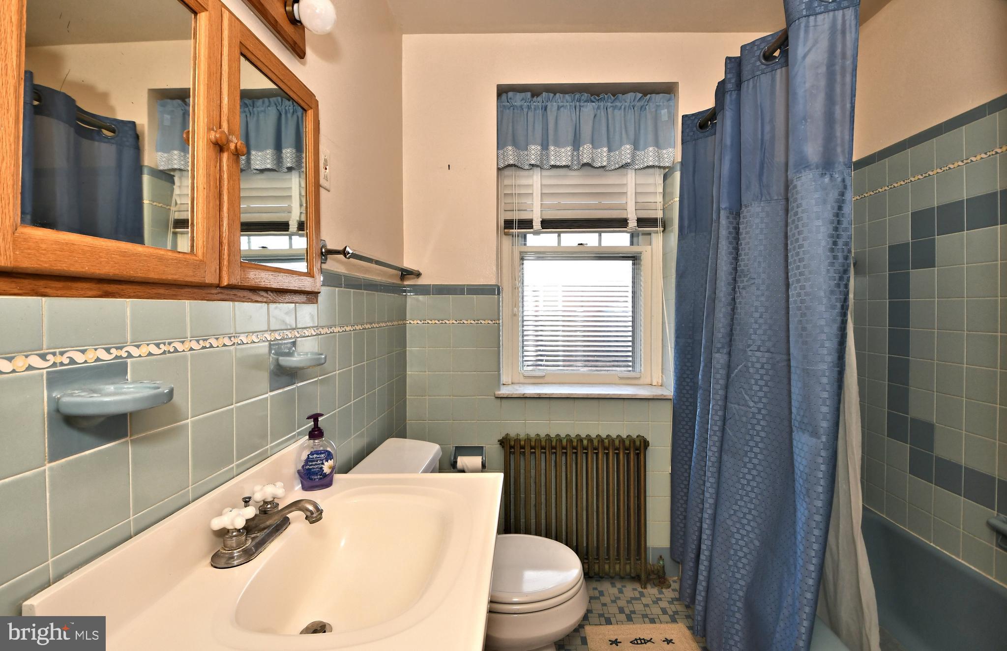 625 Cheswick Road Philadelphia, PA 19128 - Photo 12 of 24
