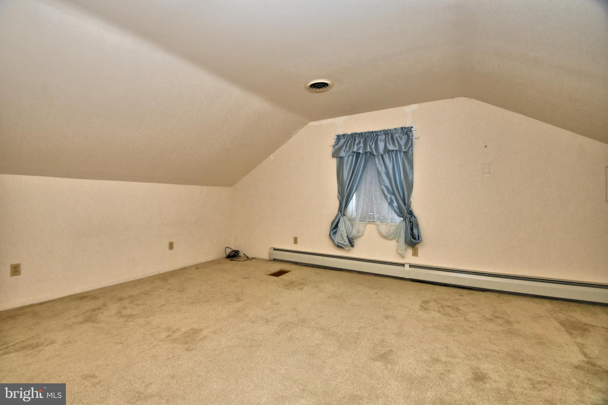 625 Cheswick Road Philadelphia, PA 19128 - Photo 13 of 24