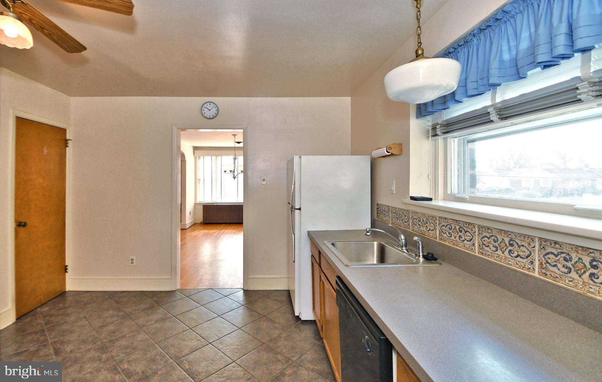 625 Cheswick Road Philadelphia, PA 19128 - Photo 10 of 24