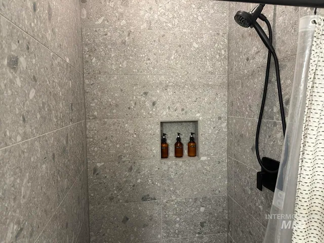 $1,200,000 | 1047 Kaitlyn Loop, McCall, ID 83638