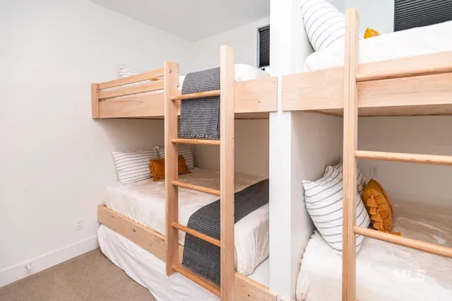 $1,200,000 | 1047 Kaitlyn Loop, McCall, ID 83638