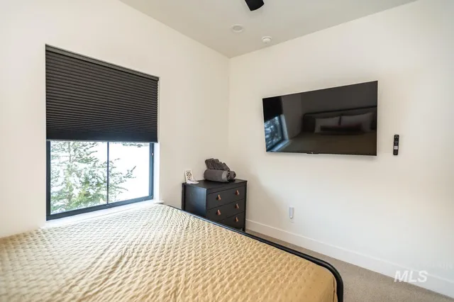 $1,200,000 | 1047 Kaitlyn Loop, McCall, ID 83638