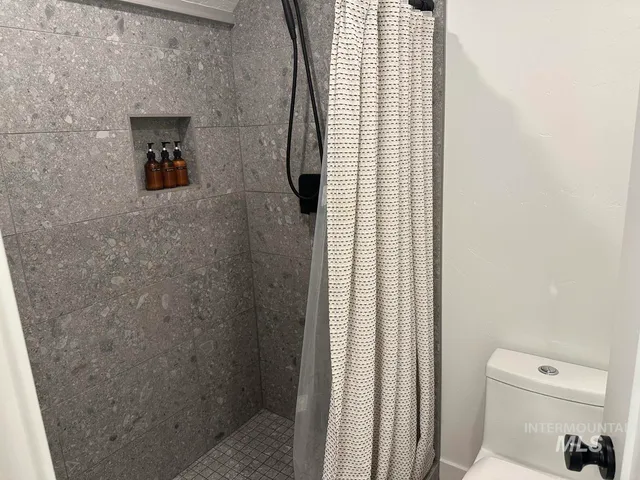 $1,200,000 | 1047 Kaitlyn Loop, McCall, ID 83638