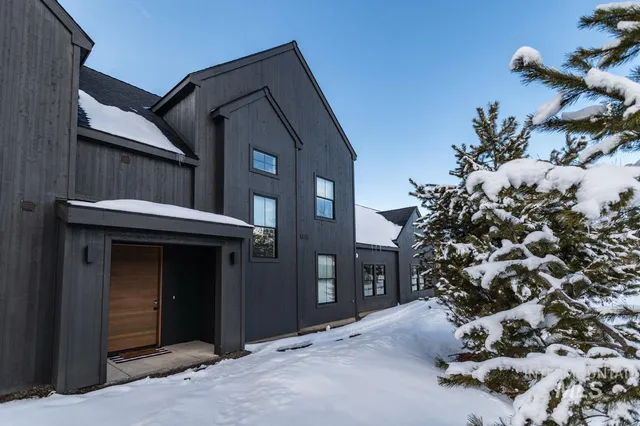 $1,200,000 | 1047 Kaitlyn Loop, McCall, ID 83638