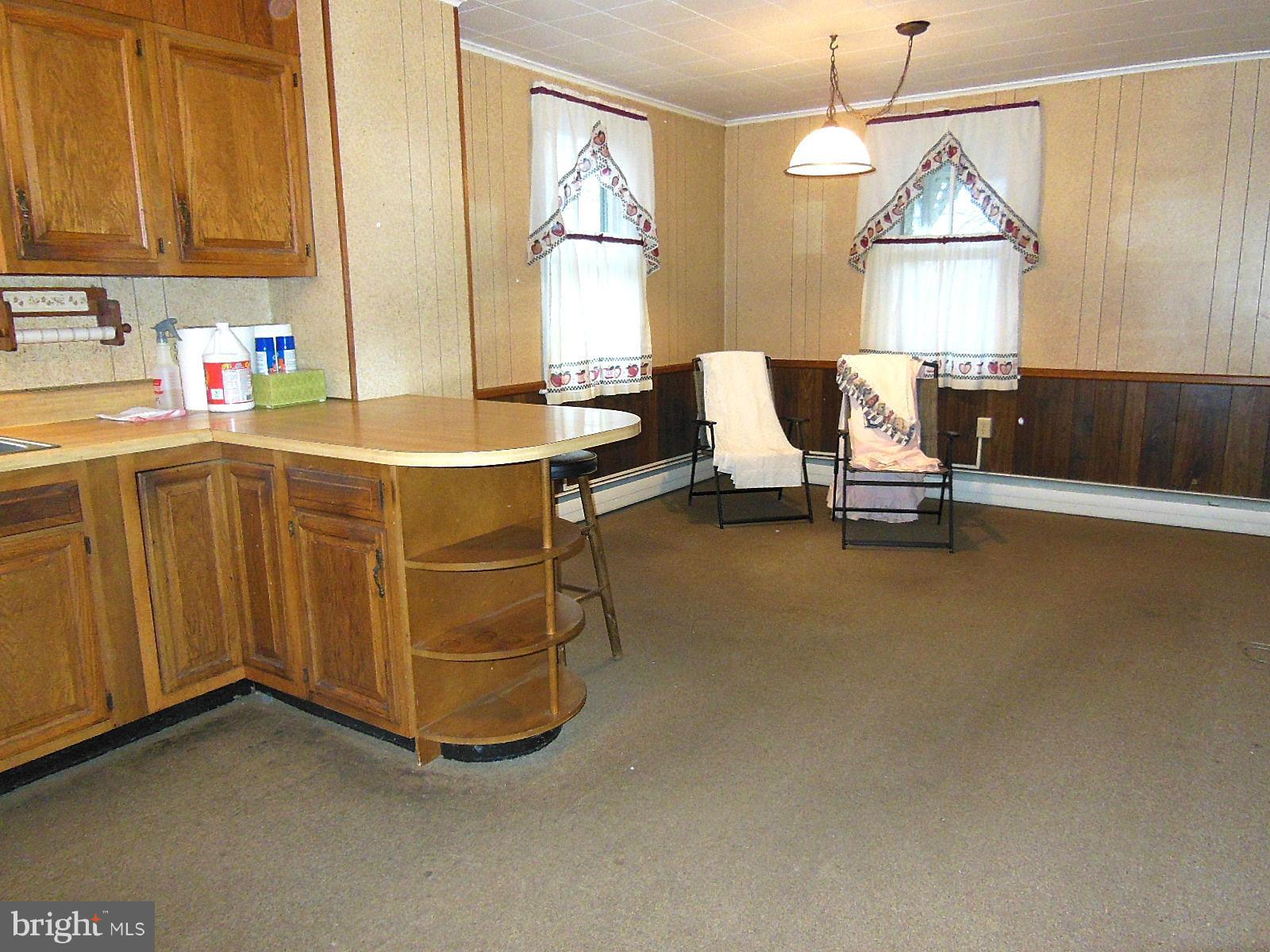 1330 Stone Road Westminster, MD 21158 - Photo 16 of 30 Kitchen table space/breakfast room