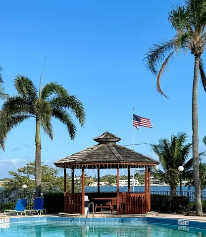 $355,000 | 110 Half Moon Circle, Unit C1, Hypoluxo, FL 33462