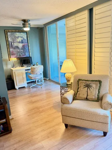 $355,000 | 110 Half Moon Circle, Unit C1, Hypoluxo, FL 33462