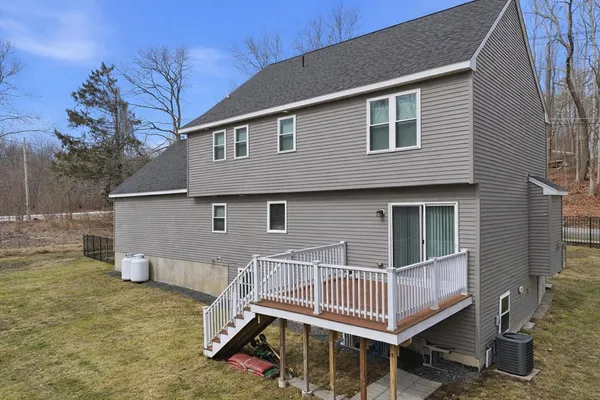 $4,050 | 129 Quinapoxet Street, Holden, MA 01522